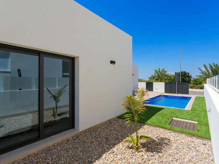 Image No.10-3 Bed Villa for sale