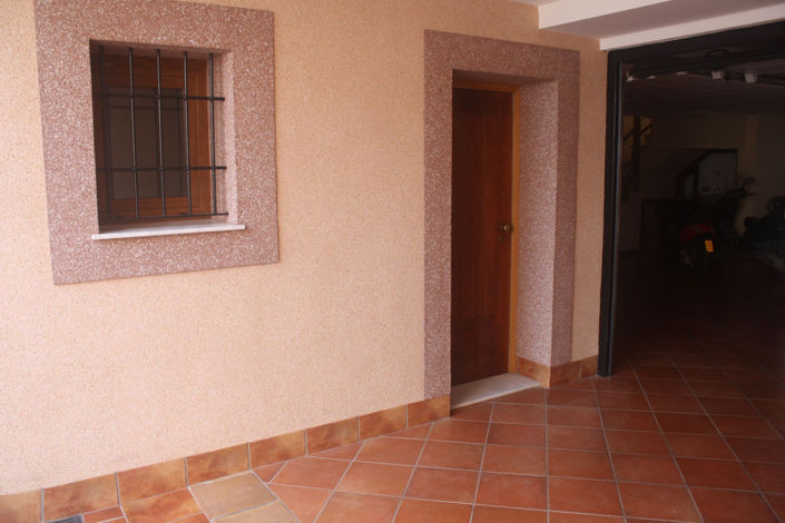 Image No.6-2 Bed Townhouse for sale