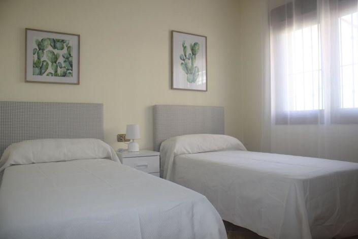 Image No.12-3 Bed Villa for sale