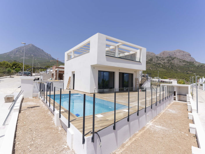 Image No.14-3 Bed Villa for sale
