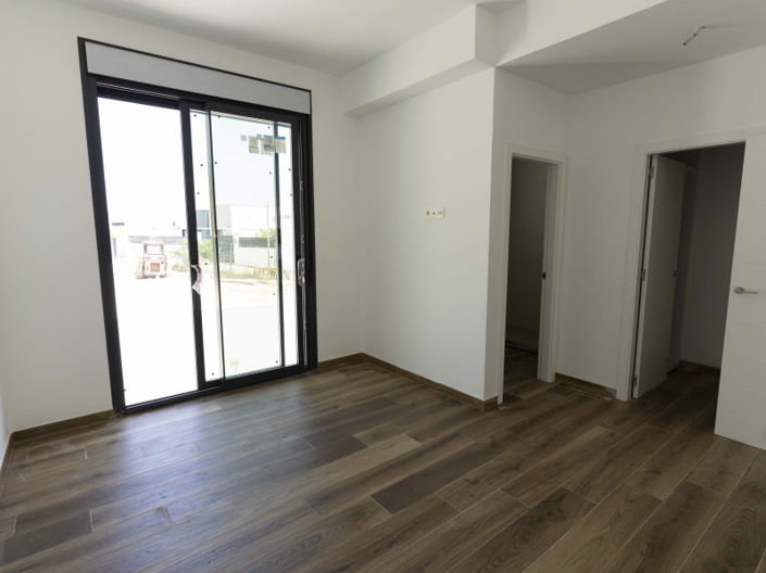 Image No.18-3 Bed Villa for sale