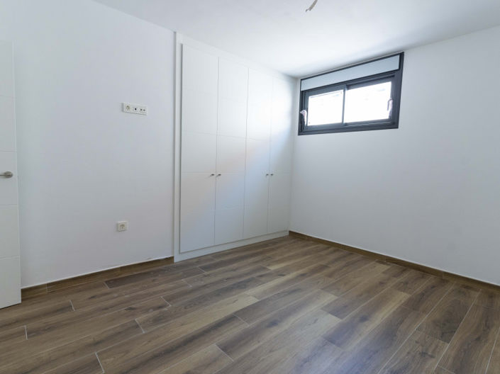 Image No.20-3 Bed Villa for sale