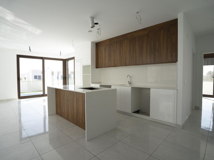 Image No.27-3 Bed Villa for sale