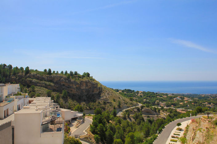 Image No.4-4 Bed Villa for sale
