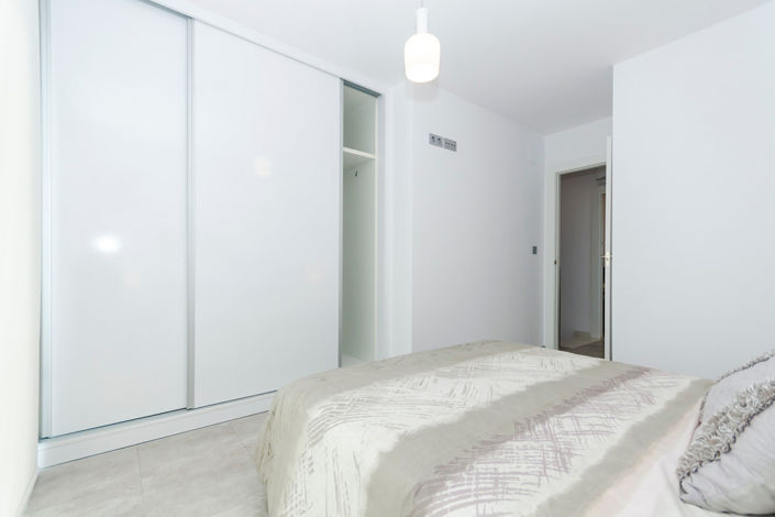 Image No.25-3 Bed Villa for sale