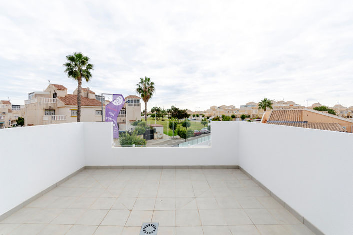 Image No.30-3 Bed Villa for sale