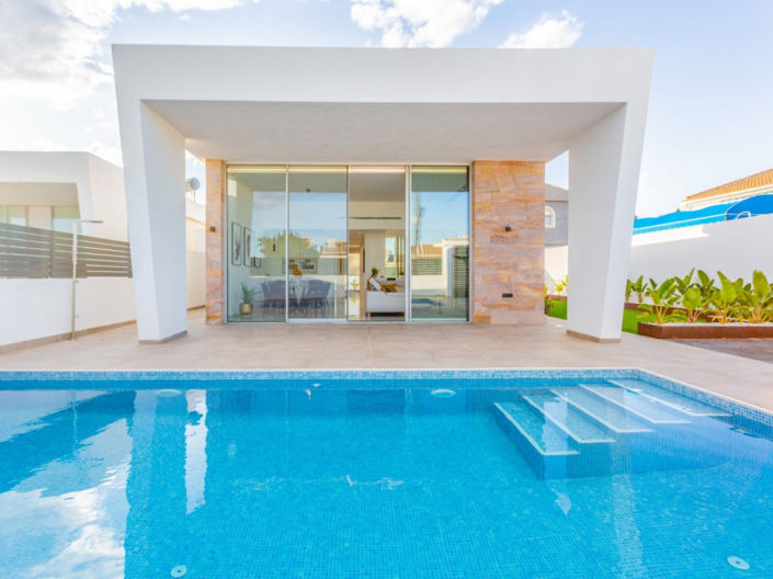 Image No.27-3 Bed Villa for sale