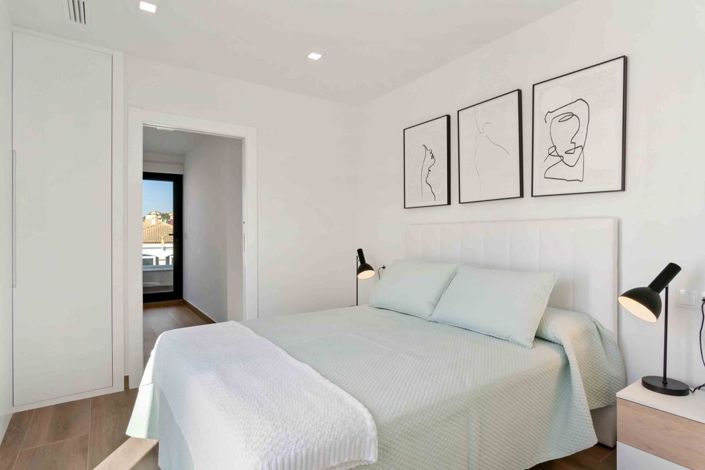 Image No.29-3 Bed Villa for sale