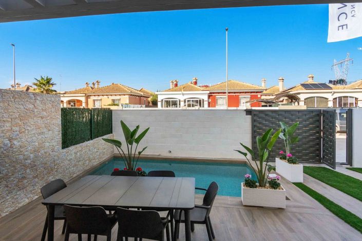 Image No.4-3 Bed Villa for sale