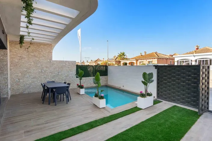 Image No.44-3 Bed Villa for sale