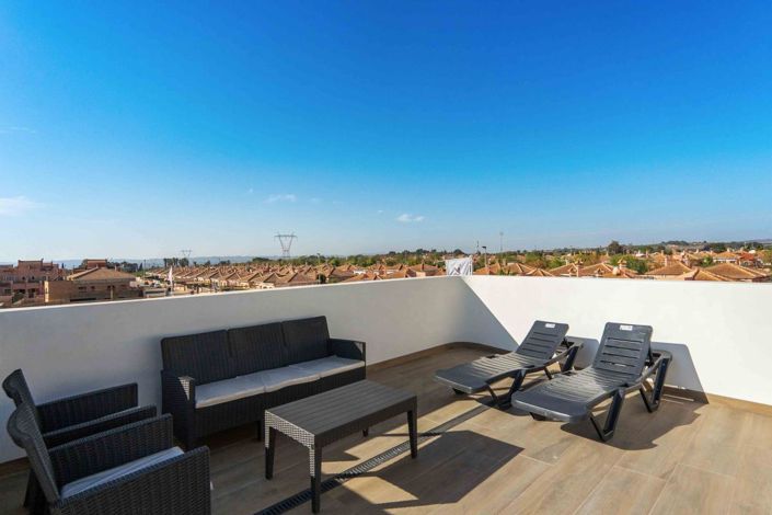 Image No.9-3 Bed Villa for sale