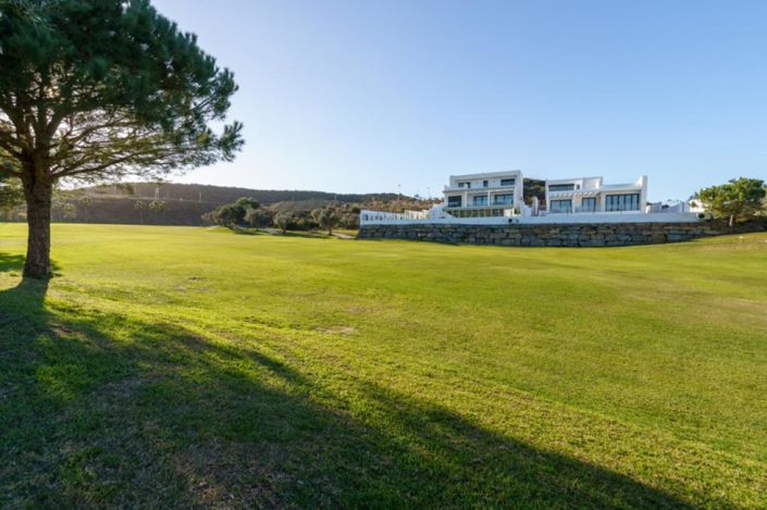 Image No.3-3 Bed Villa for sale