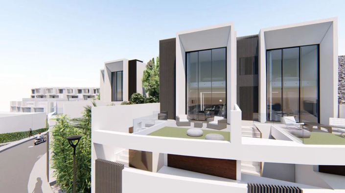 Image No.24-3 Bed Townhouse for sale