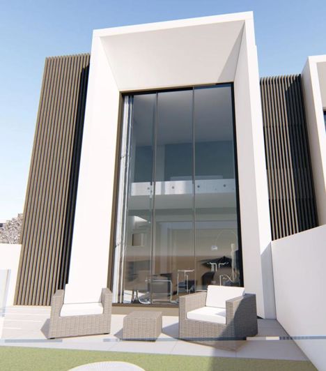 Image No.44-3 Bed Townhouse for sale