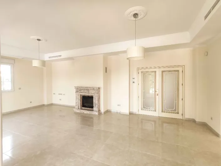 Image No.9-6 Bed Villa for sale