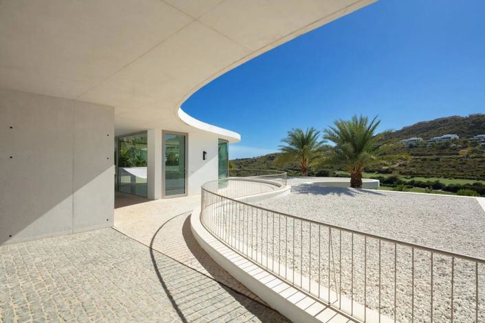 Image No.7-4 Bed Villa for sale