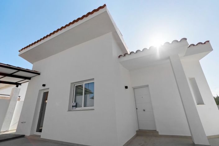 Image No.19-3 Bed Villa for sale