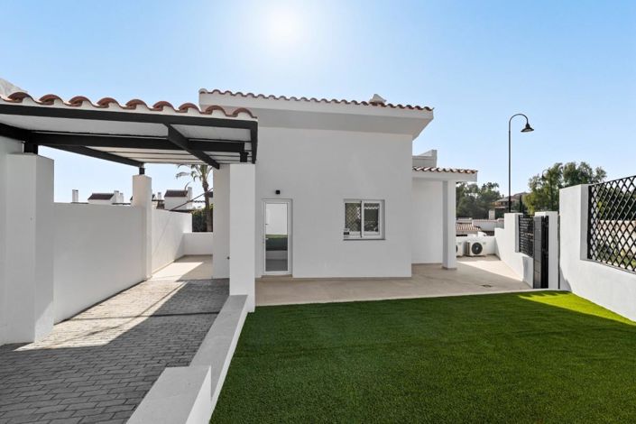 Image No.36-3 Bed Villa for sale