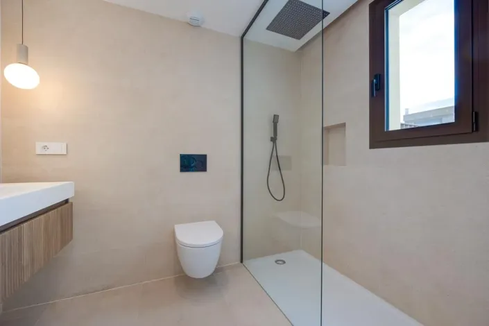 Image No.40-3 Bed Villa for sale