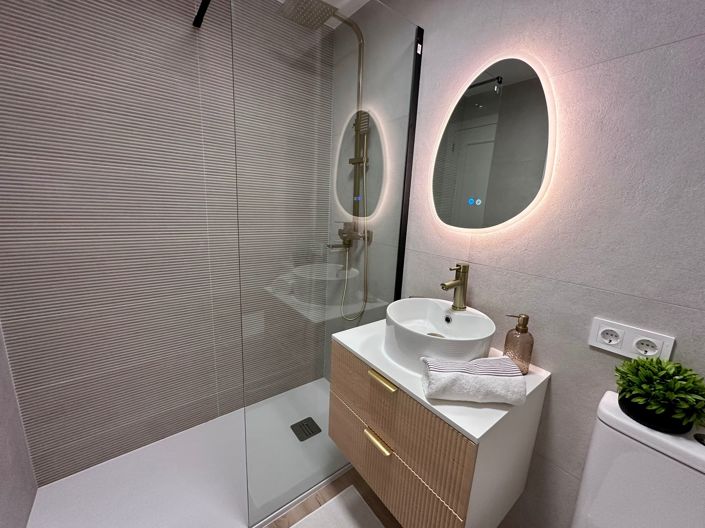 Image No.7-2 Bed Apartment for sale