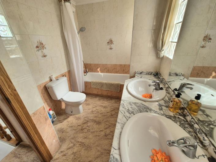 Image No.20-3 Bed House/Villa for sale