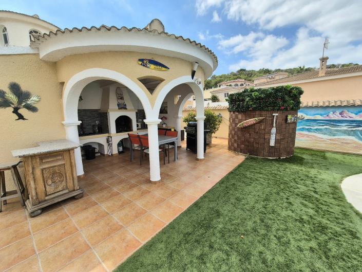 Image No.3-5 Bed Villa / Detached for sale