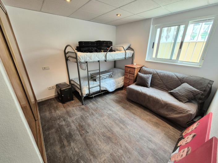 Image No.31-5 Bed Villa / Detached for sale