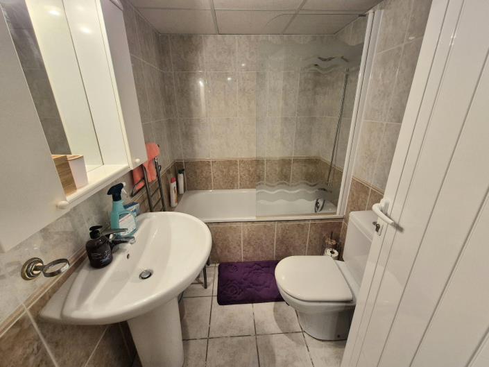 Image No.34-5 Bed Villa / Detached for sale