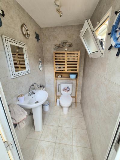 Image No.49-5 Bed Villa / Detached for sale