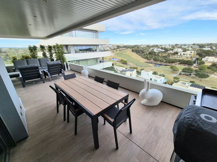 Image No.2-3 Bed Apartment for sale