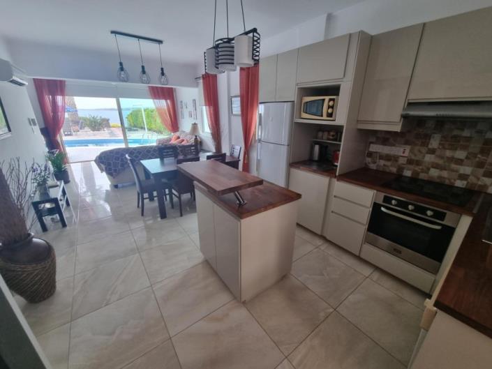 Image No.8-Bungalow de 3 chambres à vendre à Kissonerga