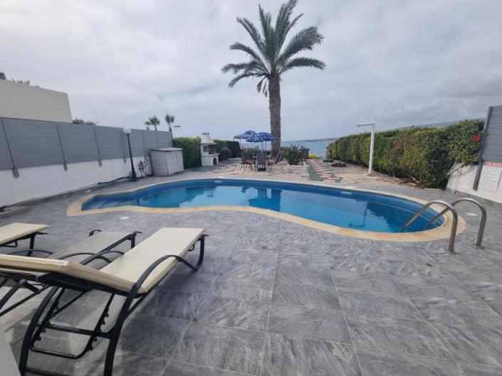 Image No.3-Bungalow de 3 chambres à vendre à Kissonerga