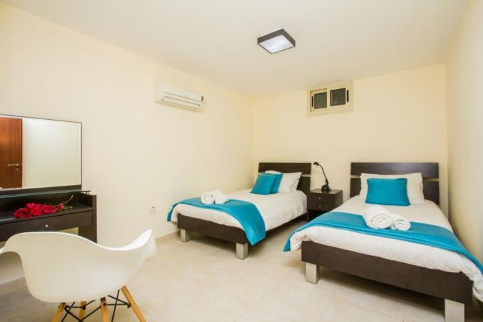 Image No.20-Villa / Détaché de 5 chambres à vendre à Lachi