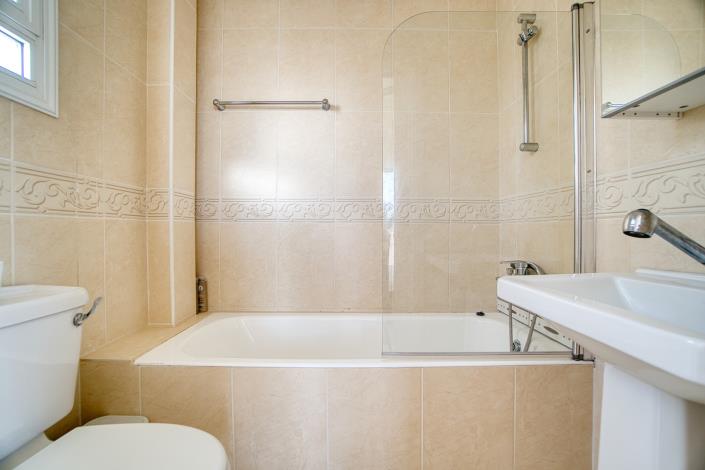 Image No.10-Villa / Détaché de 4 chambres à vendre à Peyia