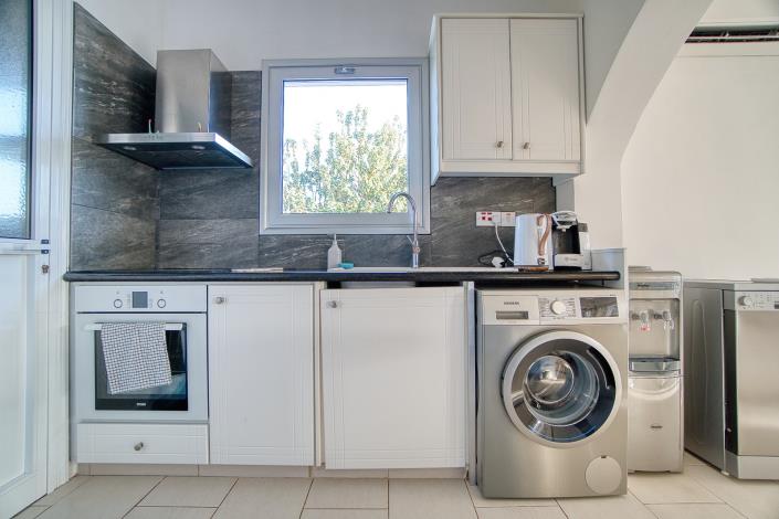 Image No.21-Villa / Détaché de 4 chambres à vendre à Peyia