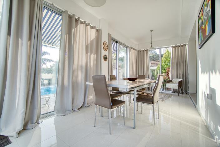 Image No.27-Villa / Détaché de 4 chambres à vendre à Peyia