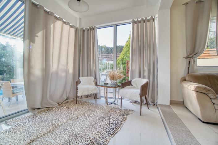 Image No.28-Villa / Détaché de 4 chambres à vendre à Peyia