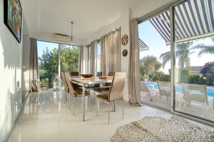 Image No.29-Villa / Détaché de 4 chambres à vendre à Peyia