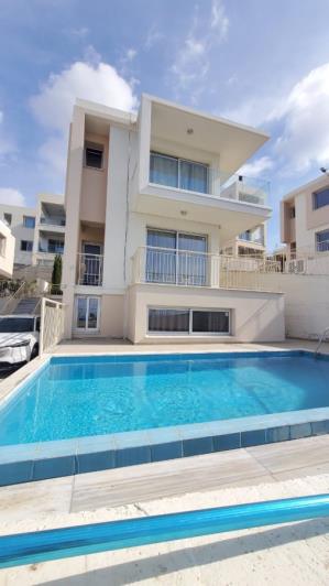 Image No.2-Villa / Détaché de 4 chambres à vendre à Chlorakas