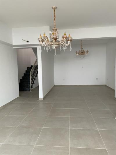 Image No.16-Villa / Détaché de 4 chambres à vendre à Chlorakas