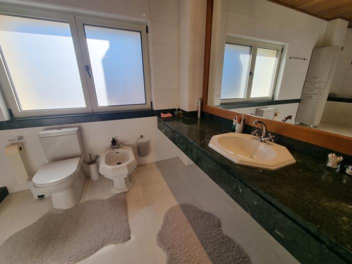 Image No.21-Villa / Détaché de 5 chambres à vendre à Konia