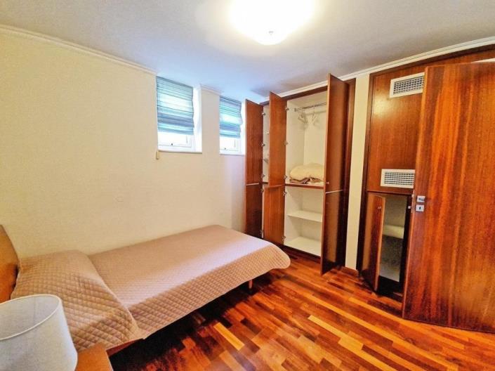 Image No.33-Villa / Détaché de 5 chambres à vendre à Neon Chorion