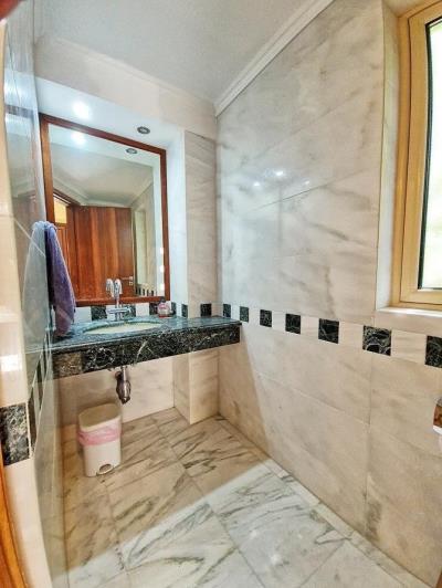 Image No.37-Villa / Détaché de 5 chambres à vendre à Neon Chorion