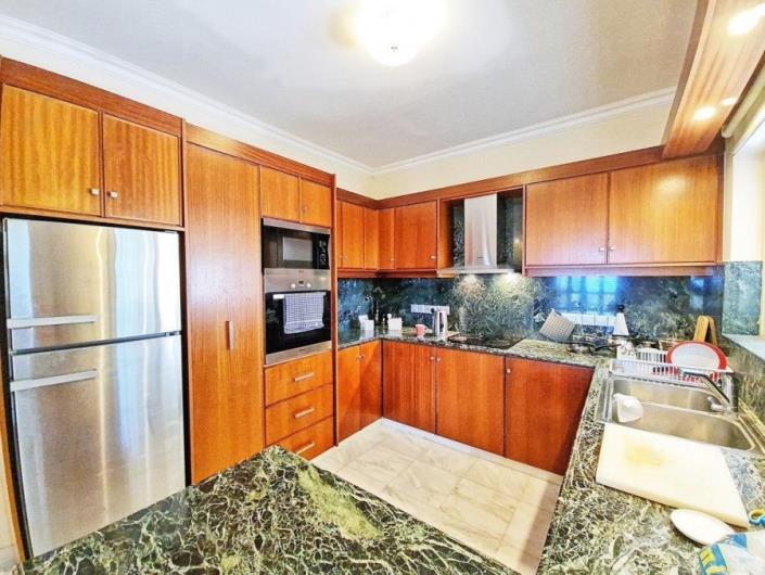 Image No.6-Villa / Détaché de 5 chambres à vendre à Neon Chorion