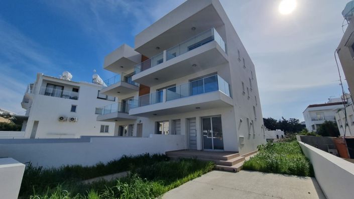 Image No.1-Villa de 4 chambres à vendre à Paphos