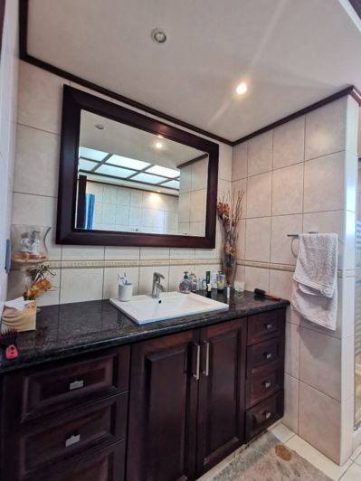 Image No.16-4 Bed Villa for sale