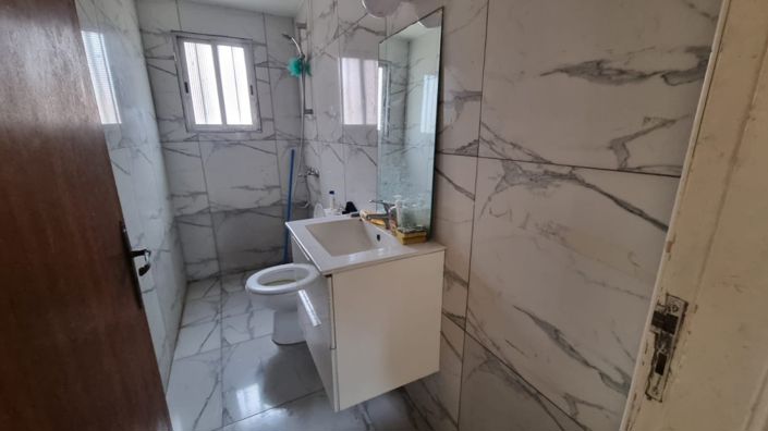 Image No.2-6 Bed Commercial for sale