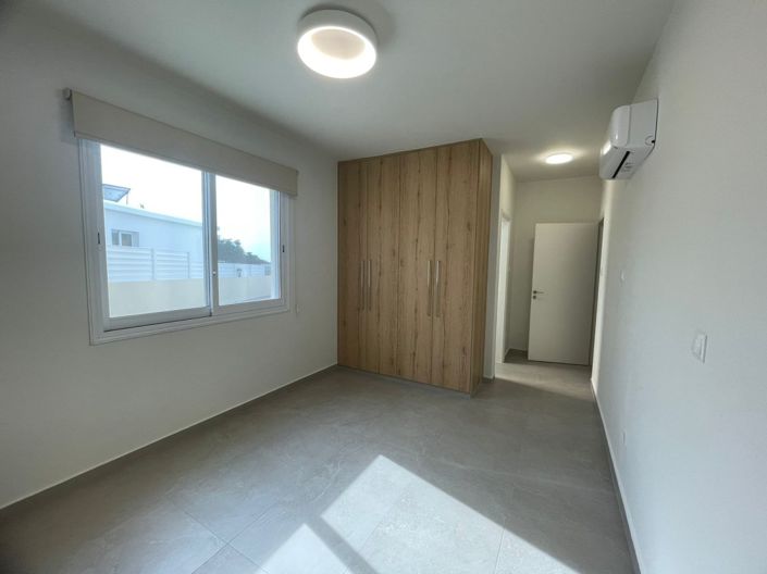 Image No.9-3 Bed Apartment for sale