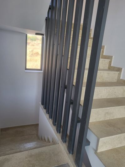 Image No.5-3 Bed Townhouse for sale