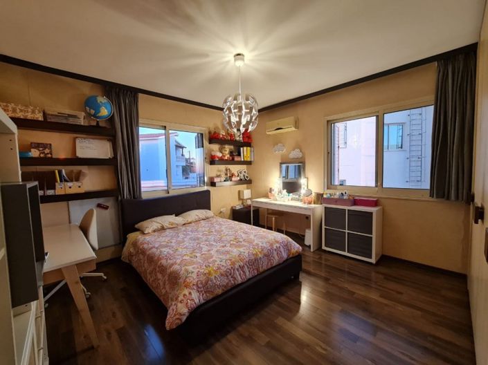 Image No.10-6 Bed Villa for sale